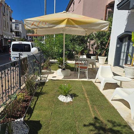 Marina Sahil Hotel Çeşme Extérieur photo