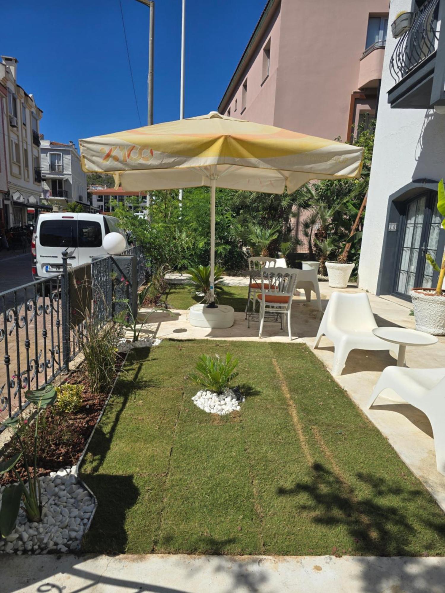 Marina Sahil Hotel Çeşme Extérieur photo